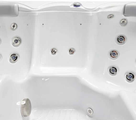 Ulkoporeallas Pluto, Wellis