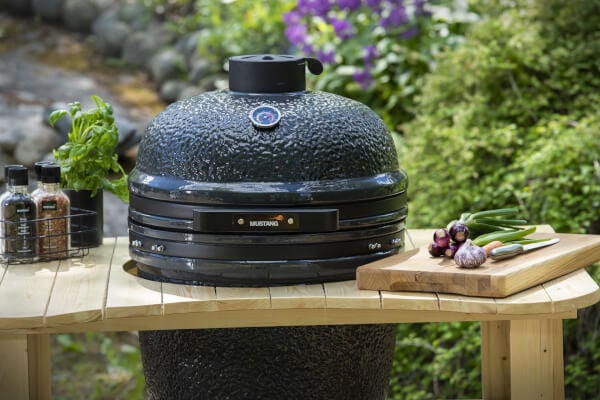 Kamado hiiligrilli L / 21", Mustang