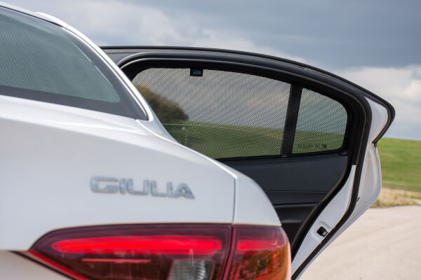 Häikäisysuojasarja Alfa Romeo Giulia, 4 ovinen (2015➟), Car Shades