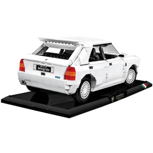 Koottava auto Lancia Delta HF Integrale EVO 1:12, 2294 osaa, Cobi