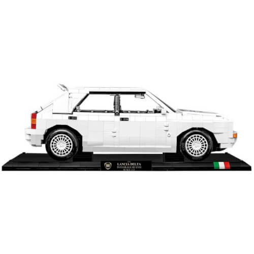 Koottava auto Lancia Delta HF Integrale EVO 1:12, 2294 osaa, Cobi