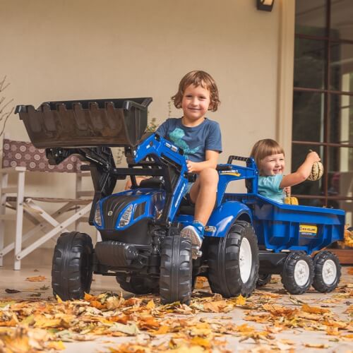 Polkutraktori k&auml;rryll&auml; ja etukuormaajalla New Holland T8, Falk Toys