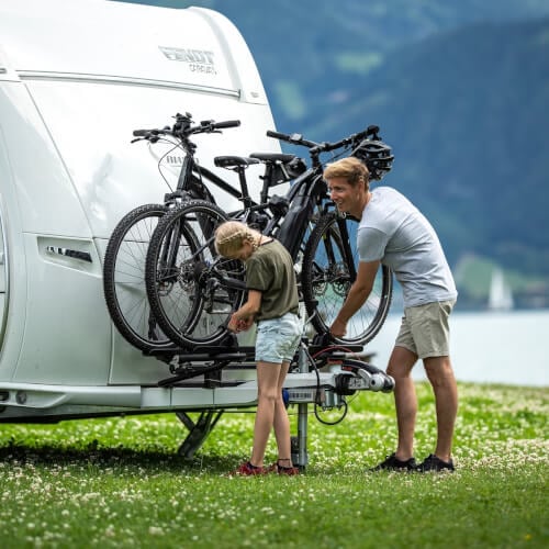 Polkupyöräteline Caravan Superb XT Short musta (2-pyörälle), Thule