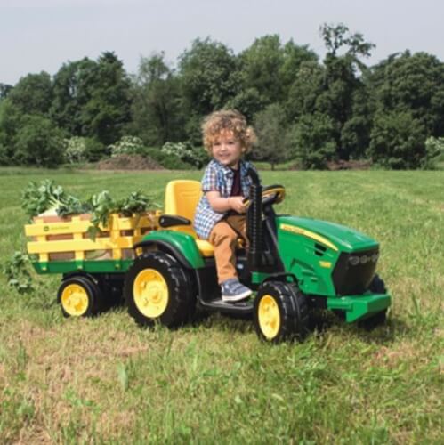 John Deere Ground Force - akkutraktori 12 V + k&auml;rry, Peg Perego