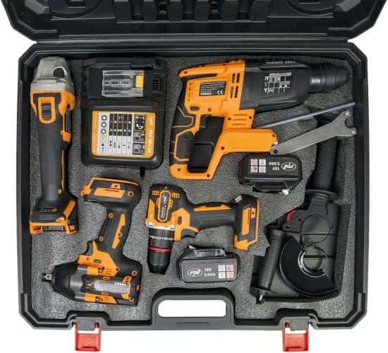 Akkuty&ouml;kalusetti 4 konetta, 2 akkua ja pikalaturi, PNI