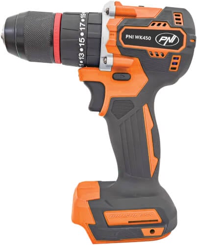 Akkuty&ouml;kalusetti 4 konetta, 2 akkua ja pikalaturi, PNI