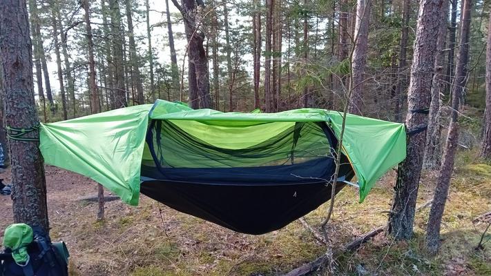 Riippumatto ja teltta Rain Hammock, vihreä, Out-Zone