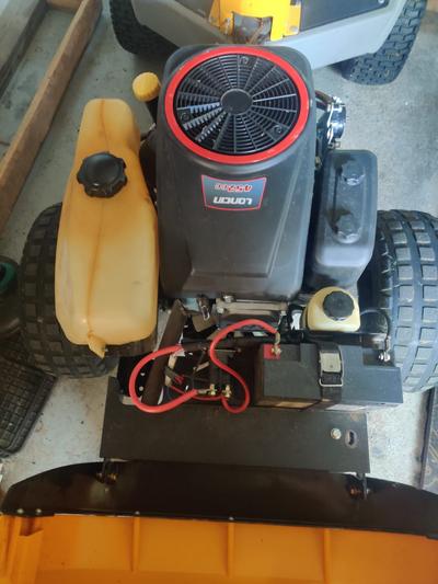 Irtomoottori 12,3 hp / 452 cc pystyakseli, Loncin *ennakkotilaus*