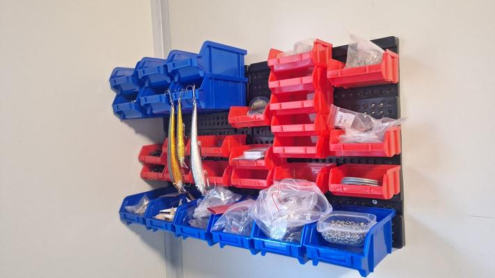Laatikkoteline seinälle, 30 laatikkoa, XL-Tools