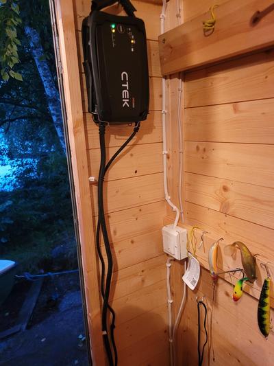 Akkulaturi / varavirtalähde PRO25S, 12 V / 25 A, CTEK