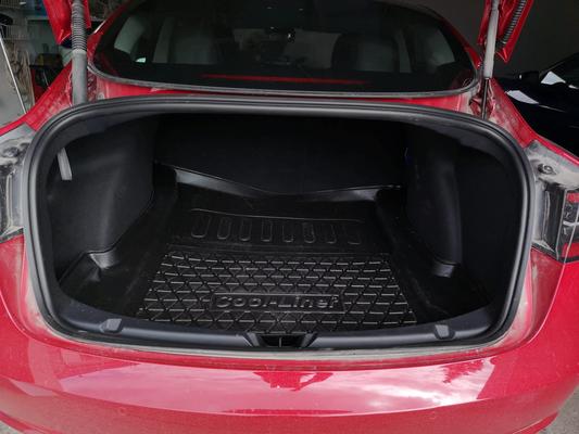 Tavaratilan matto Tesla Model 3 Sedan (2017➟)