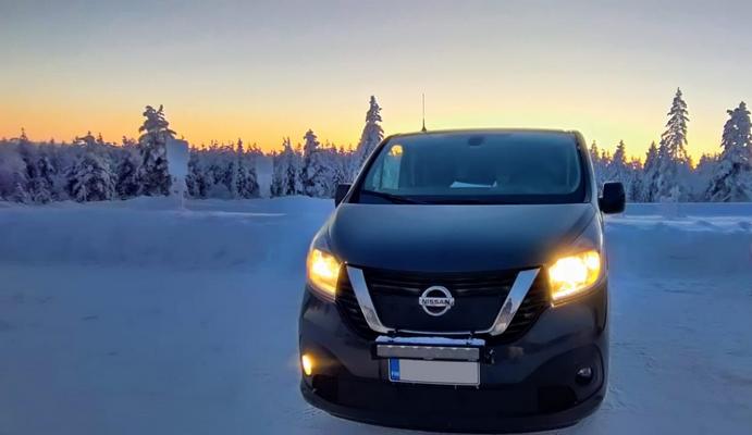 Maskisuoja Nissan NV300 (2018➟), Tammer-Suoja