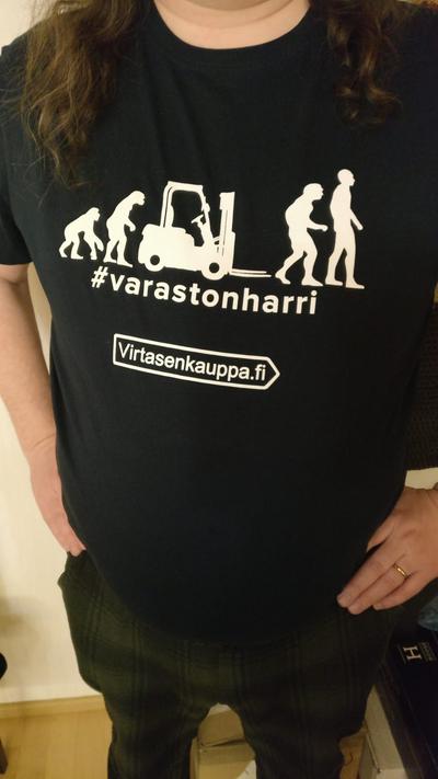 Varaston Harri T-paita, koko S