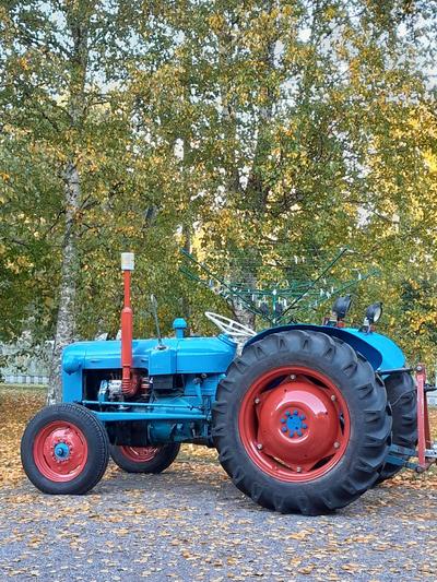 Traktorin peili - py&ouml;re&auml;, &Oslash;125 mm