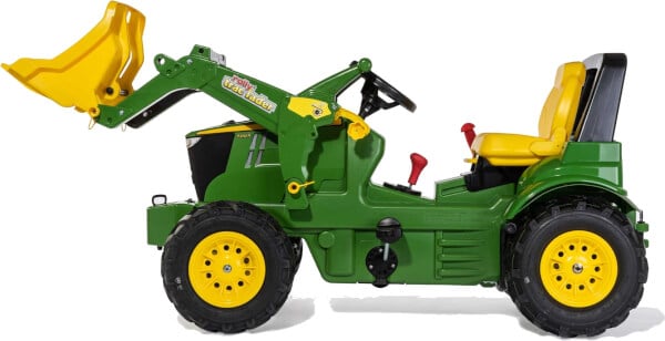 Polkutraktori etukuormaajalla ja ilmakumipy&ouml;rill&auml; John Deere 7310R, Rolly Toys