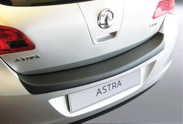 Takapuskurin suoja Opel Astra (2009-2012)