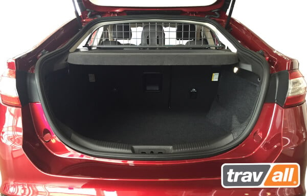 Koiraverkko autoon - Ford Mondeo hatchback 5-ov (2014➟), Travall