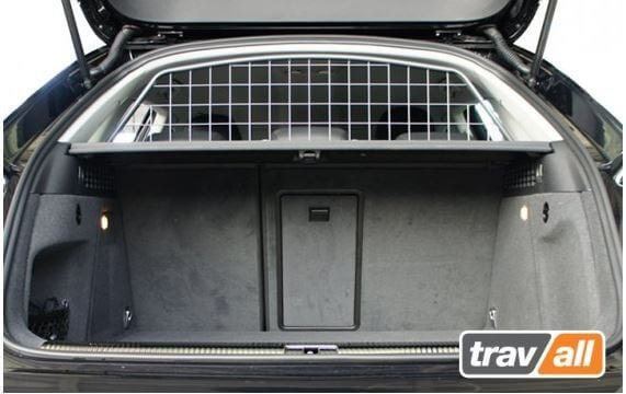 Koiraverkko autoon - Audi Q3 / RS Q3 (2011-2018), Travall alennuksella! -  239,00 EUR 🙂
