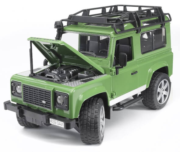 Lelu Maastoauto Land Rover Defender (1:16), Bruder