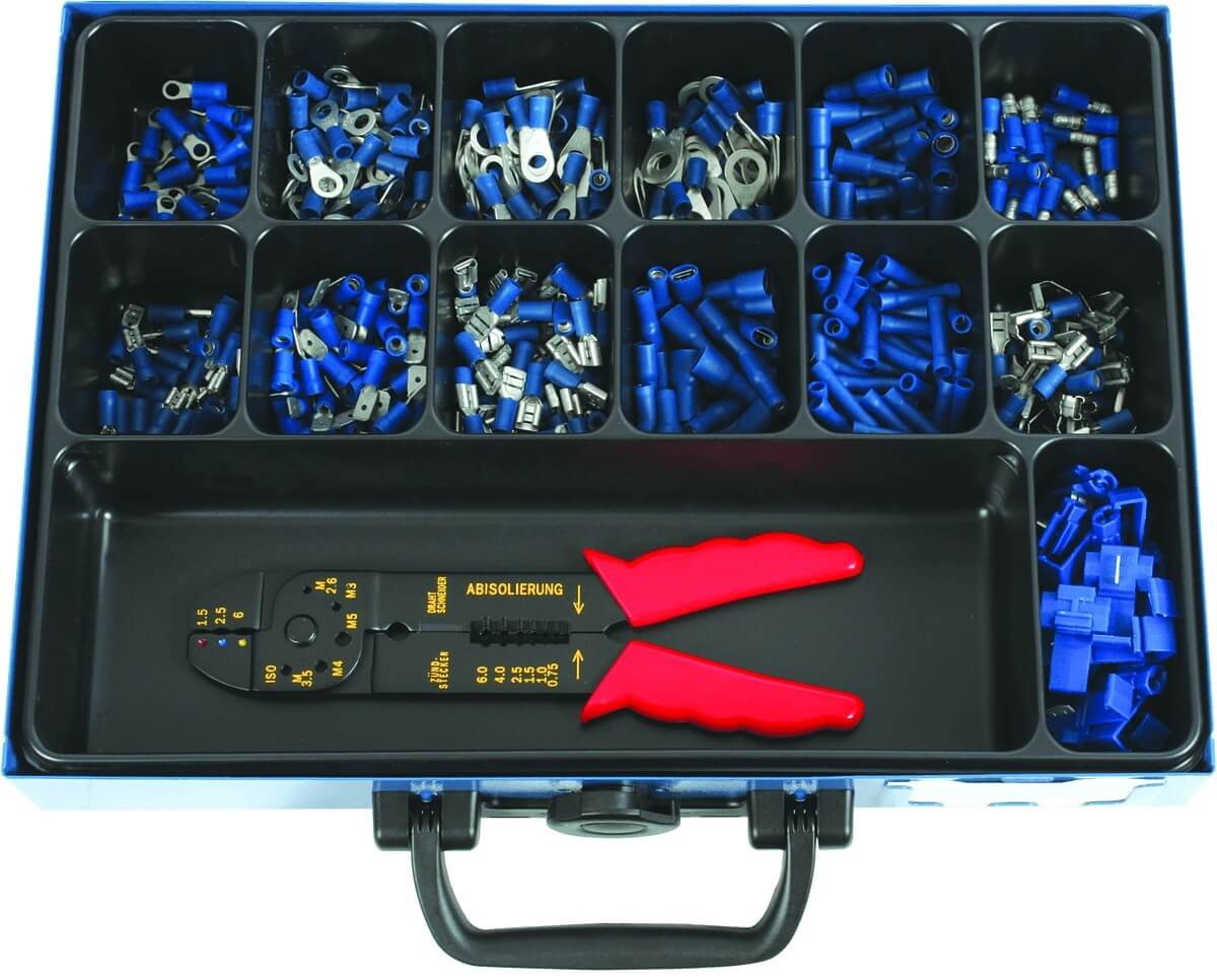 Liitinlajitelma ja liitinpihdit 445 os. Förch