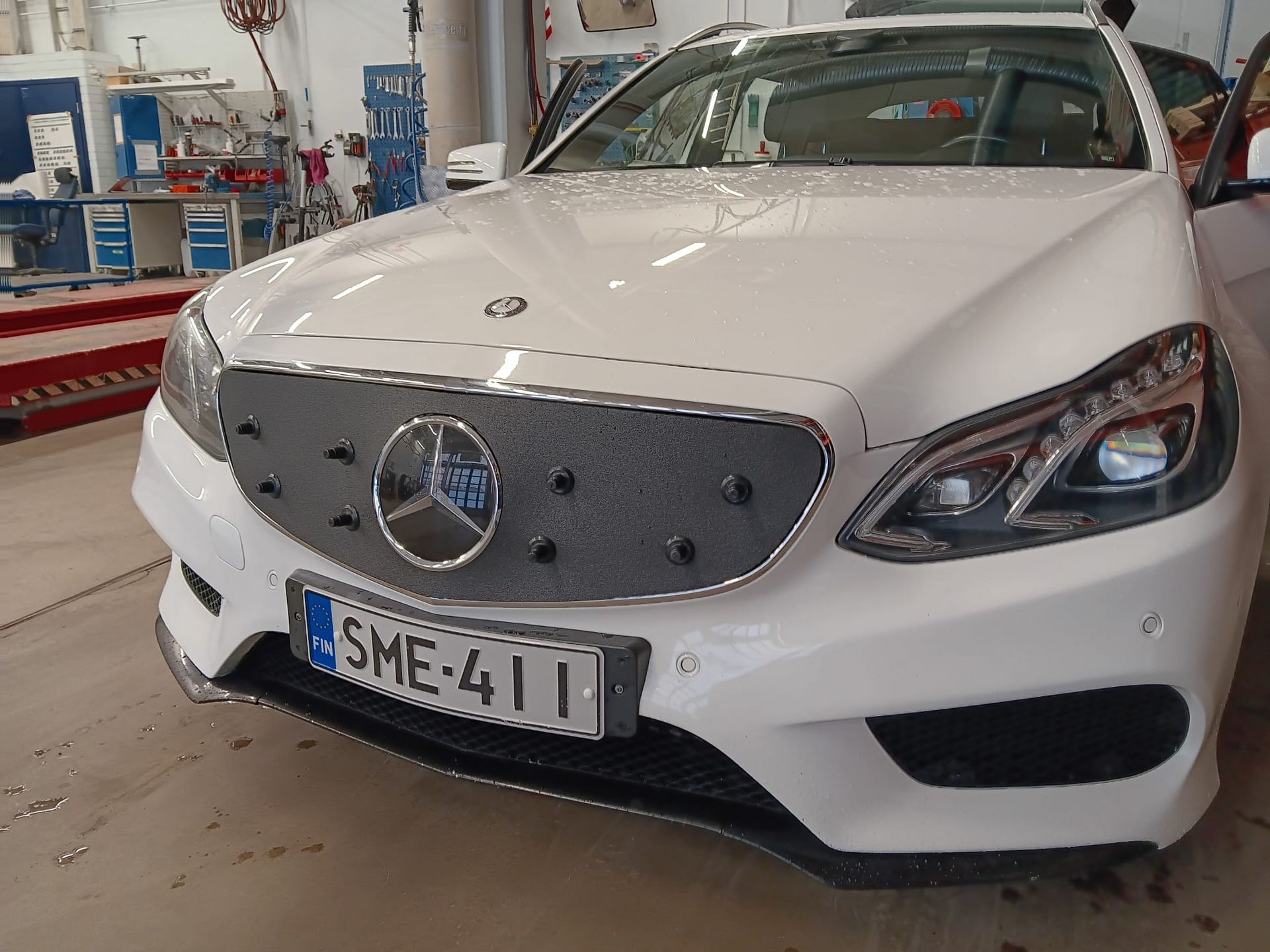 Maskisuoja Mercedes-Benz E-sarja W212 (2013-2015), Tammer-Suoja ...