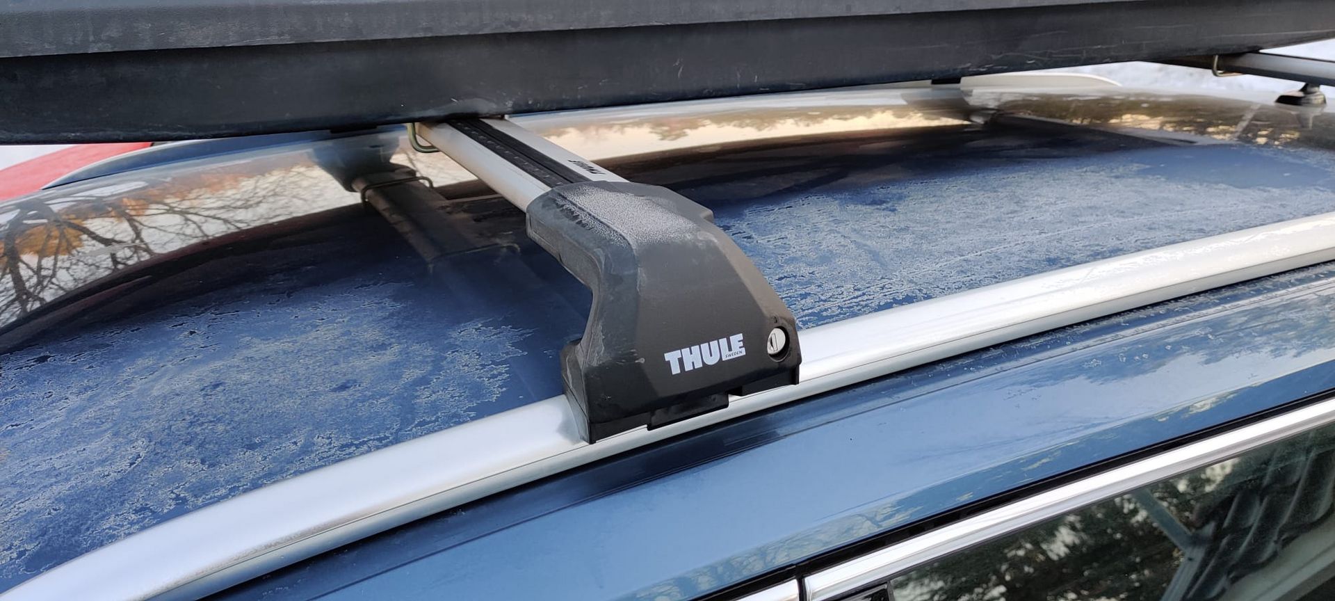 Jalkasarja Edge Flush Rail 4 kpl Thule alennuksella 179 00