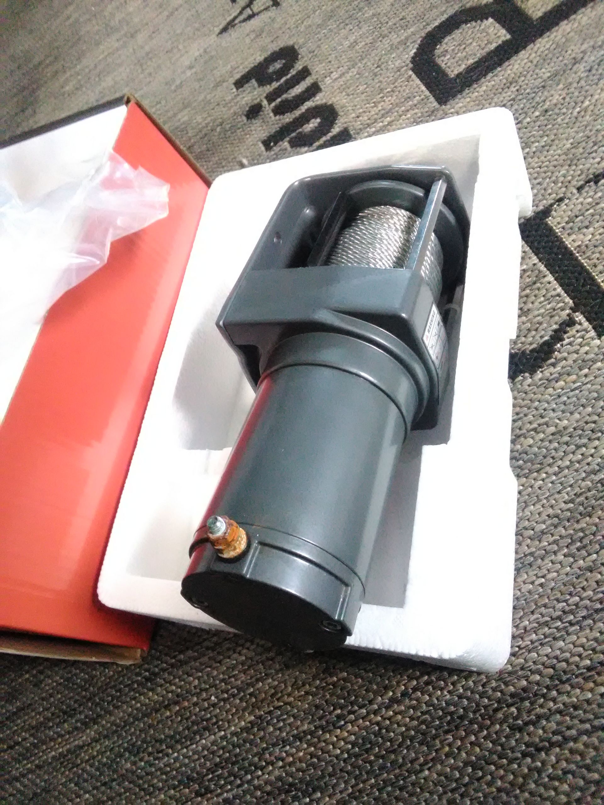 おトク 国内正規品Dayton Audio RSS315HF-4 REFERENCEシリーズ 31.5cm 高性能 HF サブウーファー 4Ω 