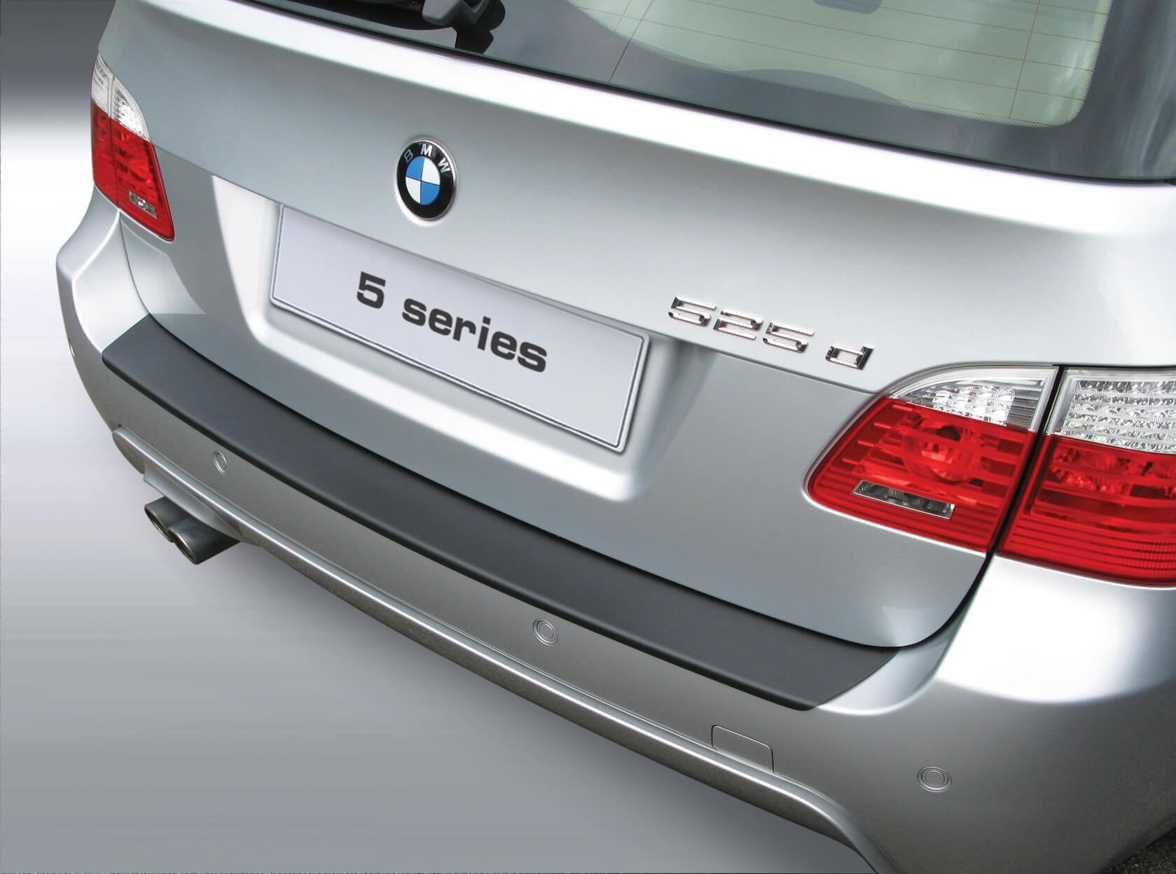 Takapuskurin suoja BMW 5-sarja E61 Farmari (2004-2010) M-sport