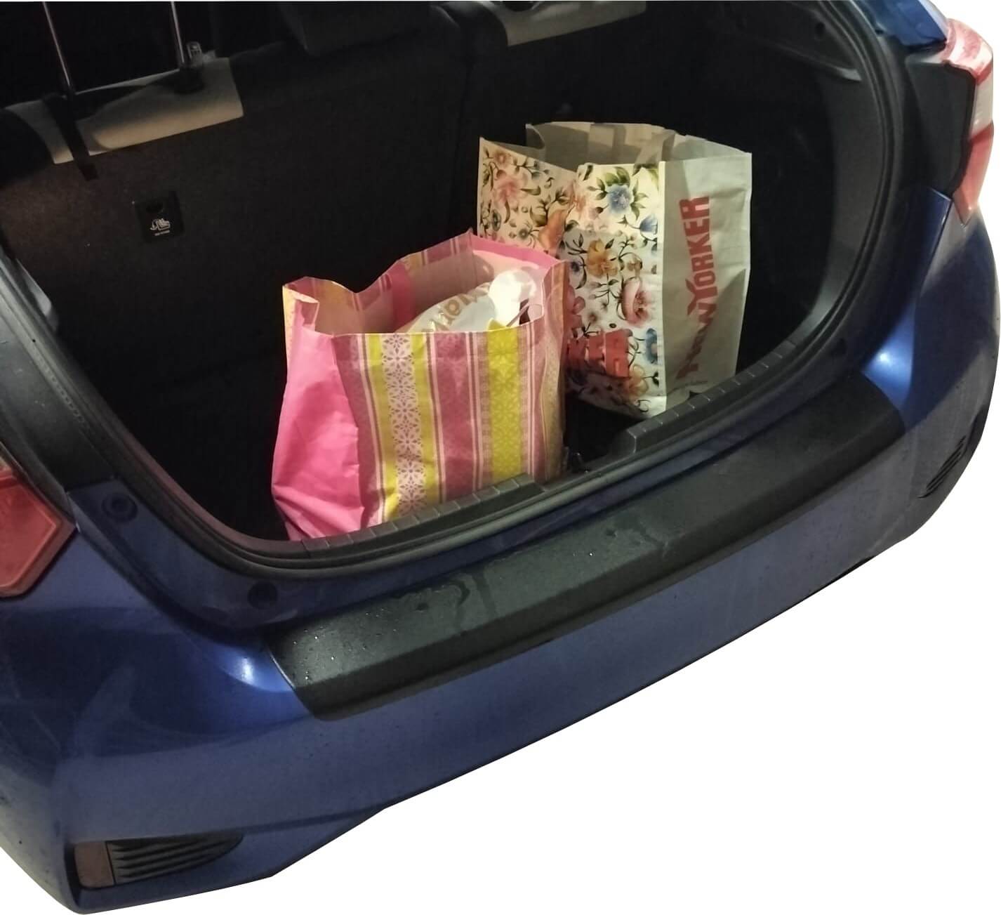 Takapuskurin suoja Toyota Yaris / Vitz (2017-2020)