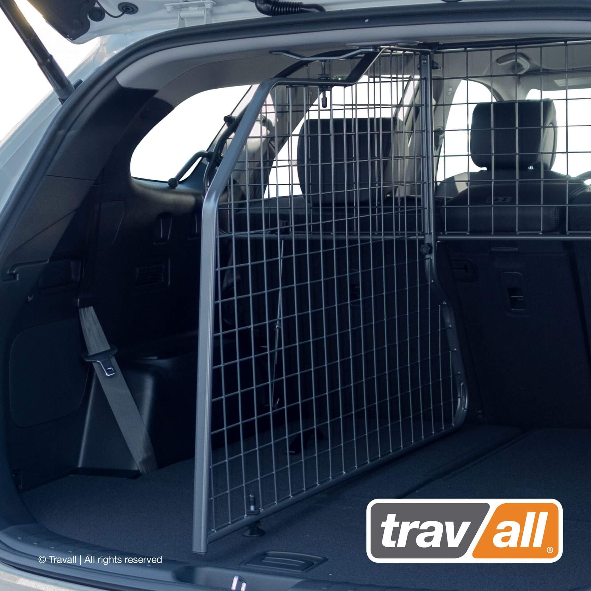 Tilanjakaja autoon - Hyundai Santa Fe XL (2018➟), Travall