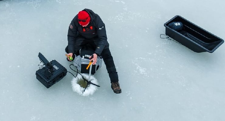 Pilkkiminen ja talvikalastus - Aloittelijan opas ja hifistelijän parhaat varusteet