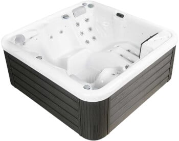 Ulkoporeallas Pluto, Wellis