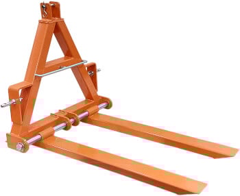 Säädettävät trukkipiikit traktorin CAT1 nostolaitteeseen, Koura