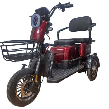 Senioriskootteri P250, Arvo