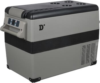 Matkaj&auml;&auml;kaappi ja pakastin S45 (42 l), Dinwid