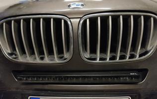 Janne J. arvosteli tuotteen Led-lisävalo frameless SLIM | 54 cm | 10000 lm | Ref. 50, BFL