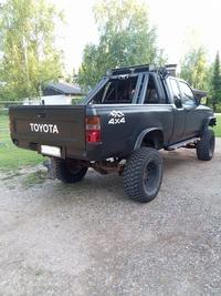 Juhapekka A. arvosteli tuotteen Lavapinnoite Raptor, musta, 3,8 l, U-Pol