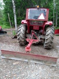 Risto U. arvosteli tuotteen Takalana traktoriin 215 cm (CAT1)