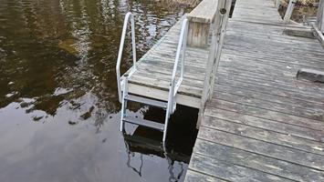 Ahti H. arvosteli tuotteen Laituritikkaat käännettävät alumiinia, 4 askelmaa, Nordland