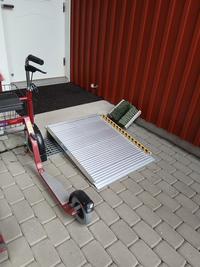 Anita H. arvosteli tuotteen Ajoramppi ja pyörätuoliramppi, 300 kg, 91 cm, Speed