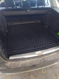 Tero T. arvosteli tuotteen Tavaratilan matto Mercedes-Benz C W205 Touring (2014-2021)