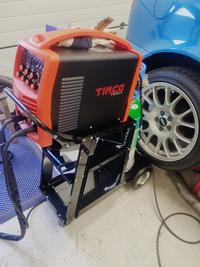 Aapo K. arvosteli tuotteen Hitsauskone TIG250WSME AC/DC-pulssi-invertteri, Timco