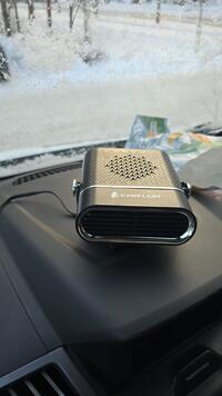Saban T. arvosteli tuotteen Lämmitin ja puhallin 12 V / 150 W, Carlux
