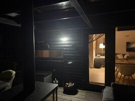 Pekka K. arvosteli tuotteen Aurinkokenno led-valaisin liiketunnistimella 50 W, Keltin