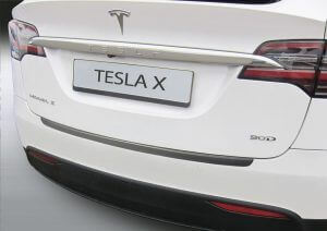 Takapuskurin suoja Tesla Model X (2015->)