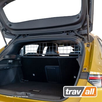 Koiraverkko autoon - Opel Astra Hatchback (2022➟), Travall