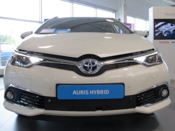 Maskisuoja Toyota Auris Hybrid (2016->), Tammer-Suoja