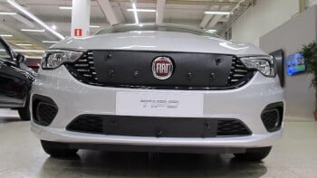 Maskisuoja Fiat Tipo (2017->), Tammer-Suoja