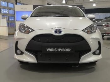 Maskisuoja Toyota Yaris (2020->), Tammer-Suoja